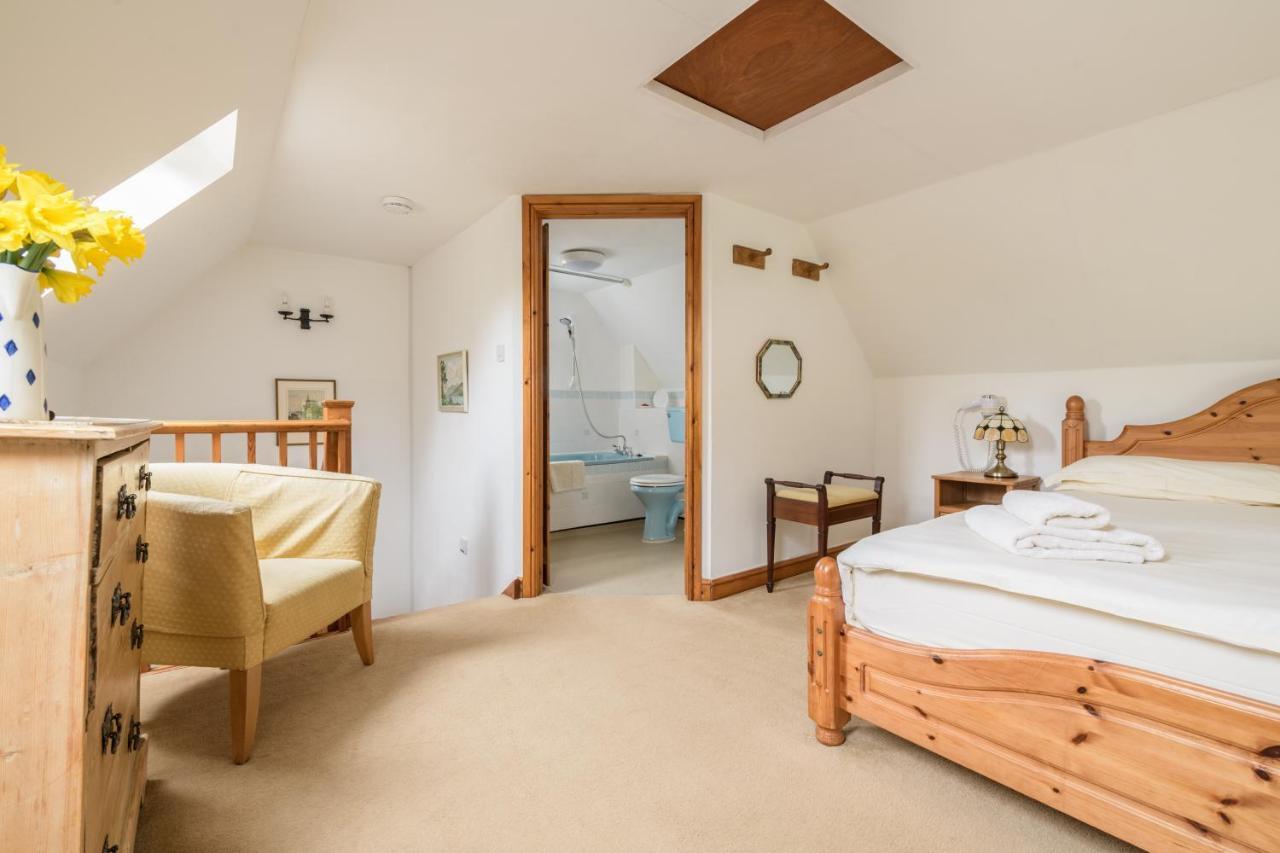 Luccombe Farm Holiday Cottages Milton Abbas Екстериор снимка