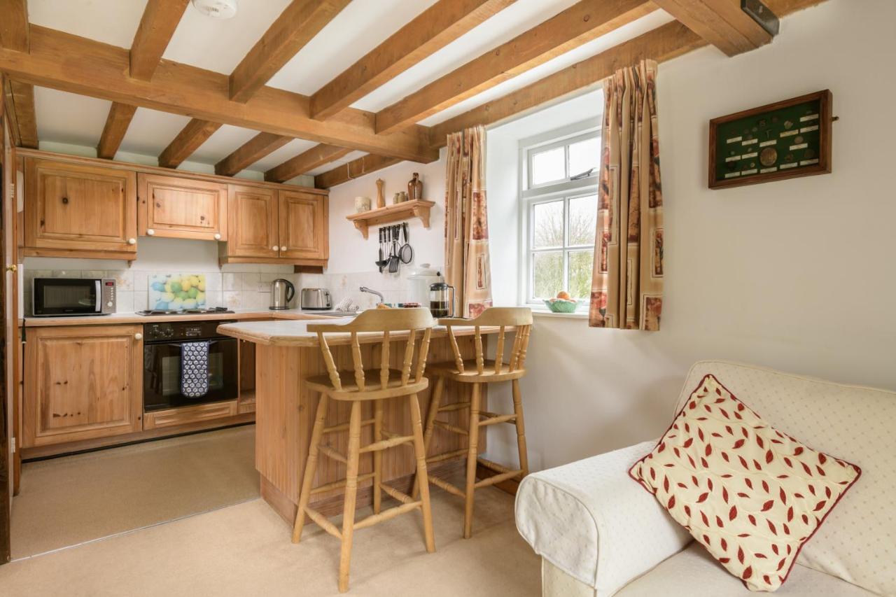 Luccombe Farm Holiday Cottages Milton Abbas Екстериор снимка