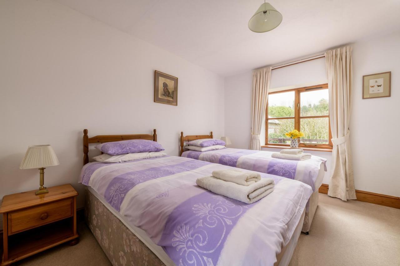 Luccombe Farm Holiday Cottages Milton Abbas Екстериор снимка
